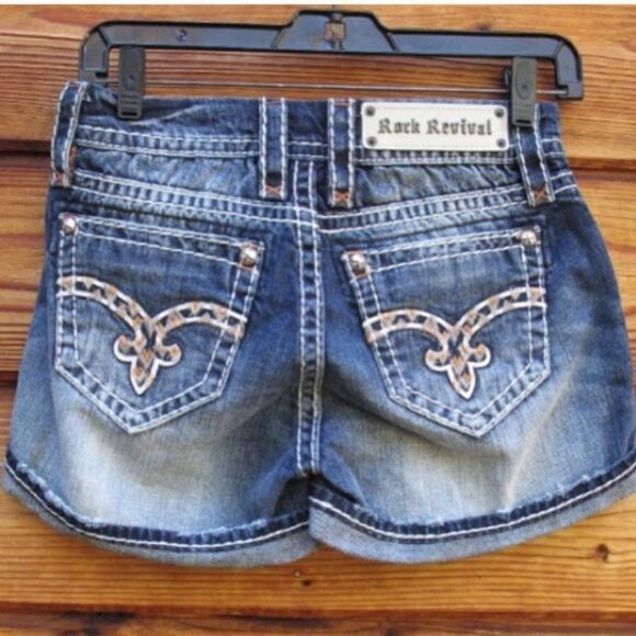 NWT Rock Revival Mid Rise Jean Shorts - Picture 5 of 8